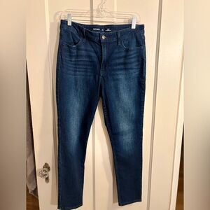 Old Navy High-Rise Super-Skinny Jeans in Dark Blue